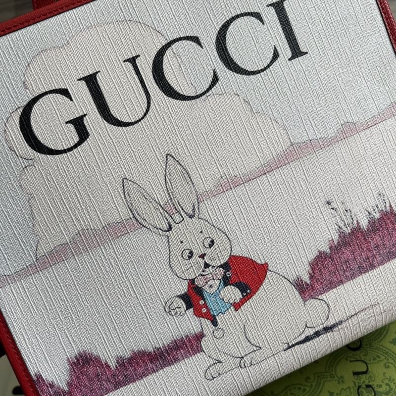 Gucci Shopping Bags